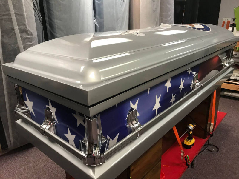 Military casket 