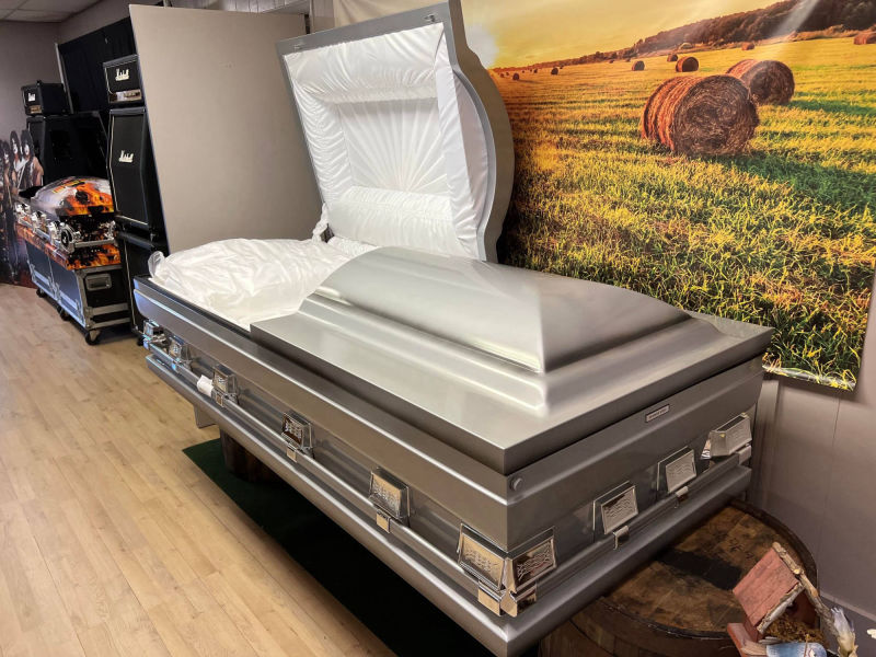 Silver casket 1