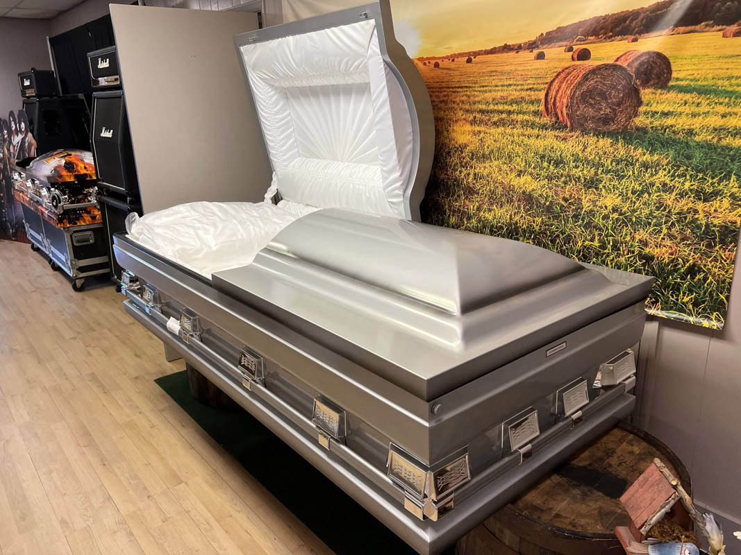 Silver casket 1